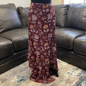 Forever 21 Maroon floral floor length maxi skirt size medium